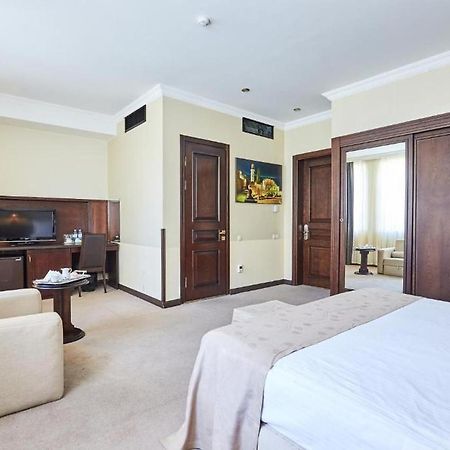 Smith'S Boutique Hotell Baku Exteriör bild