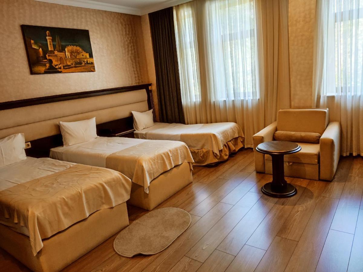 Smith'S Boutique Hotell Baku Exteriör bild