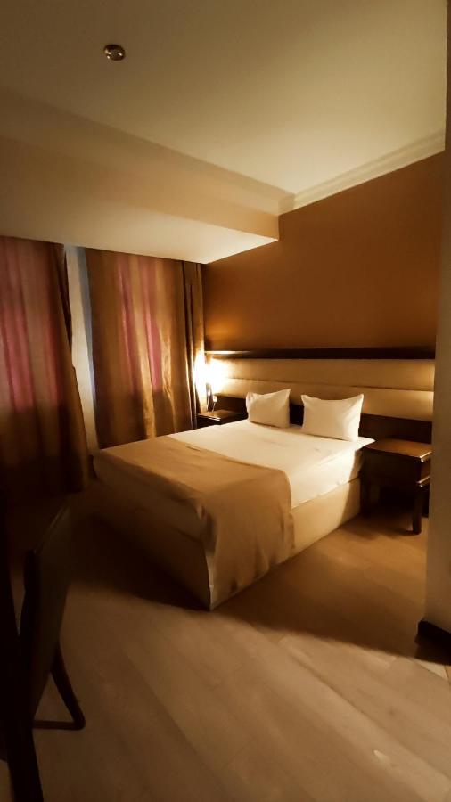 Smith'S Boutique Hotell Baku Exteriör bild